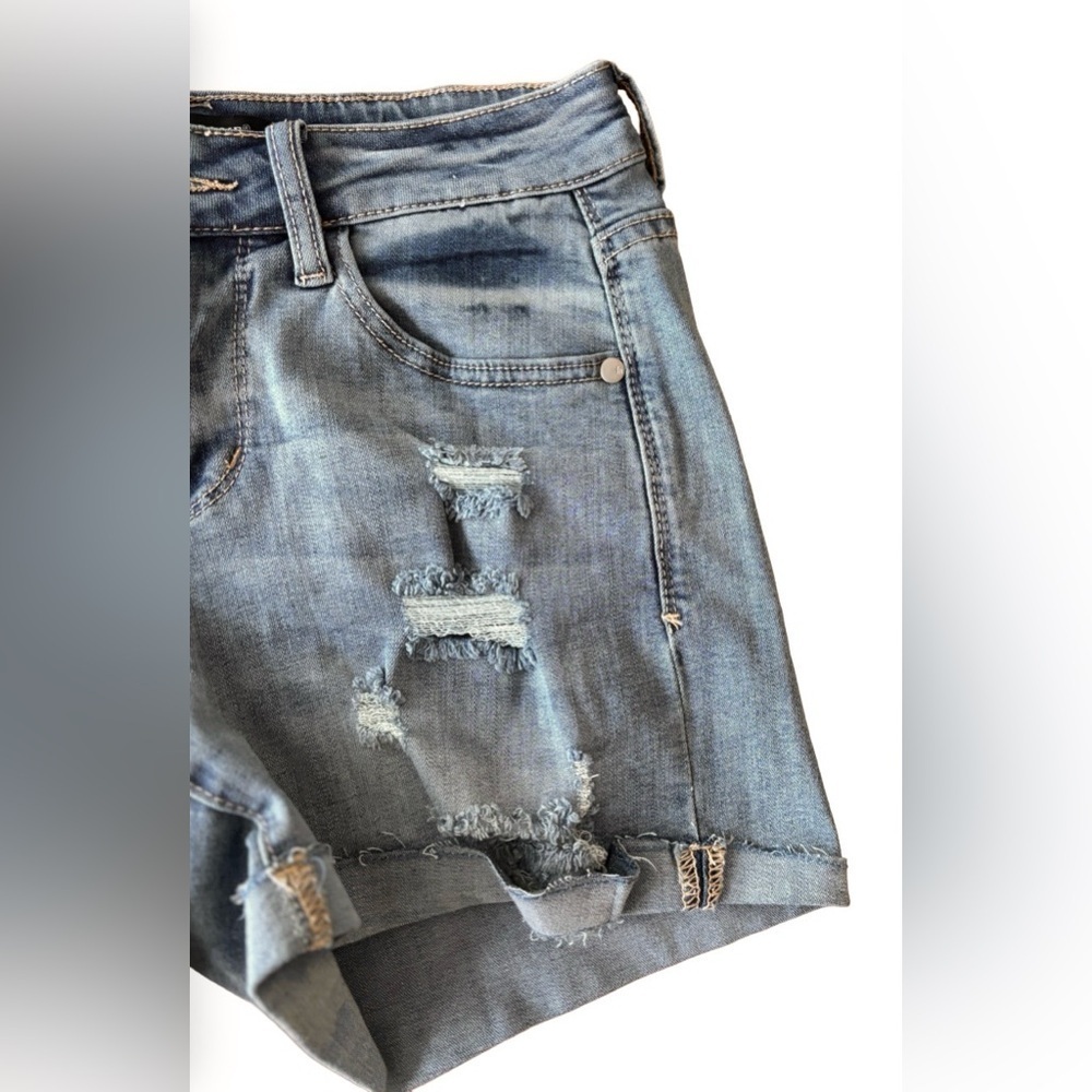 Judy Blue lt wsh distressed cuffed jn shrts SZ S casual denim 70’s - Picture 4 of 6